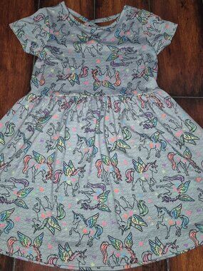 Freestyle Fit & Flare SS Dress Gray w/Colorful Unicorn Print Girl's Size 5 NWOT
